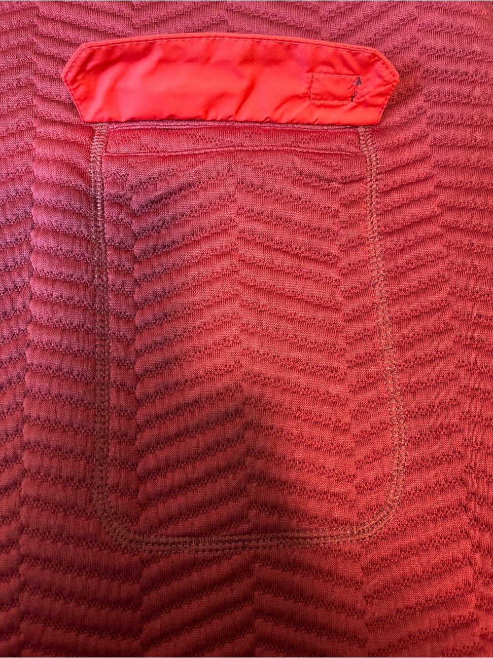 Helly Hansen Red Quilted Chevron Snap Pullover - Picture 5 of 10